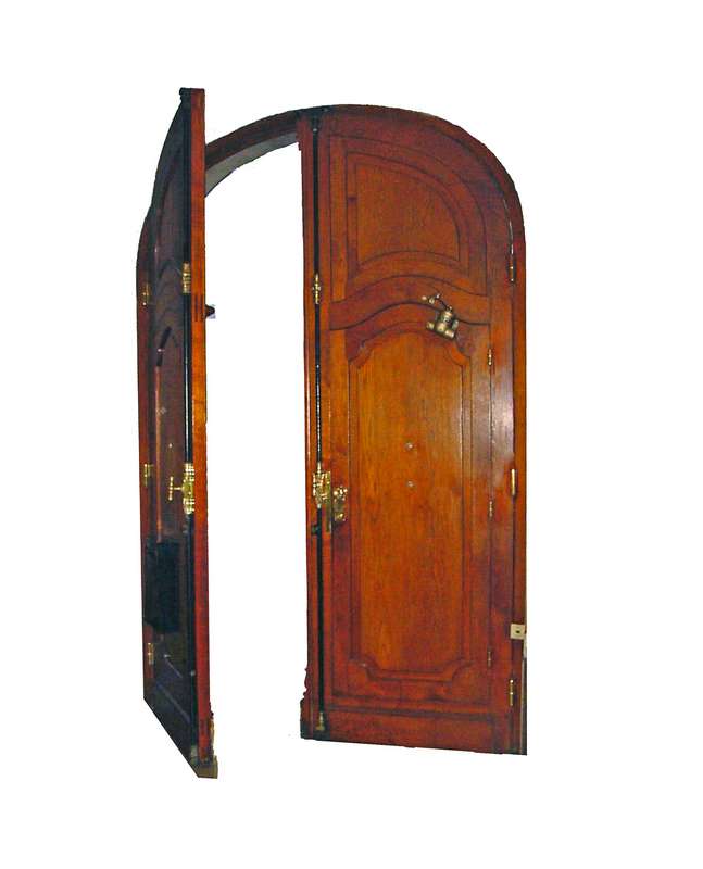 BIG-PINE-KEY-MAHOGANY-DOOR-INTERIOR.