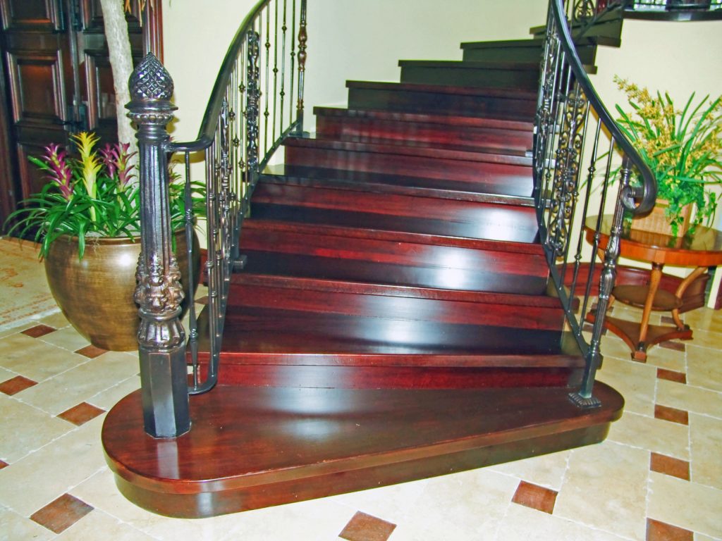 FACE OF STEPS FACE OF STEPS