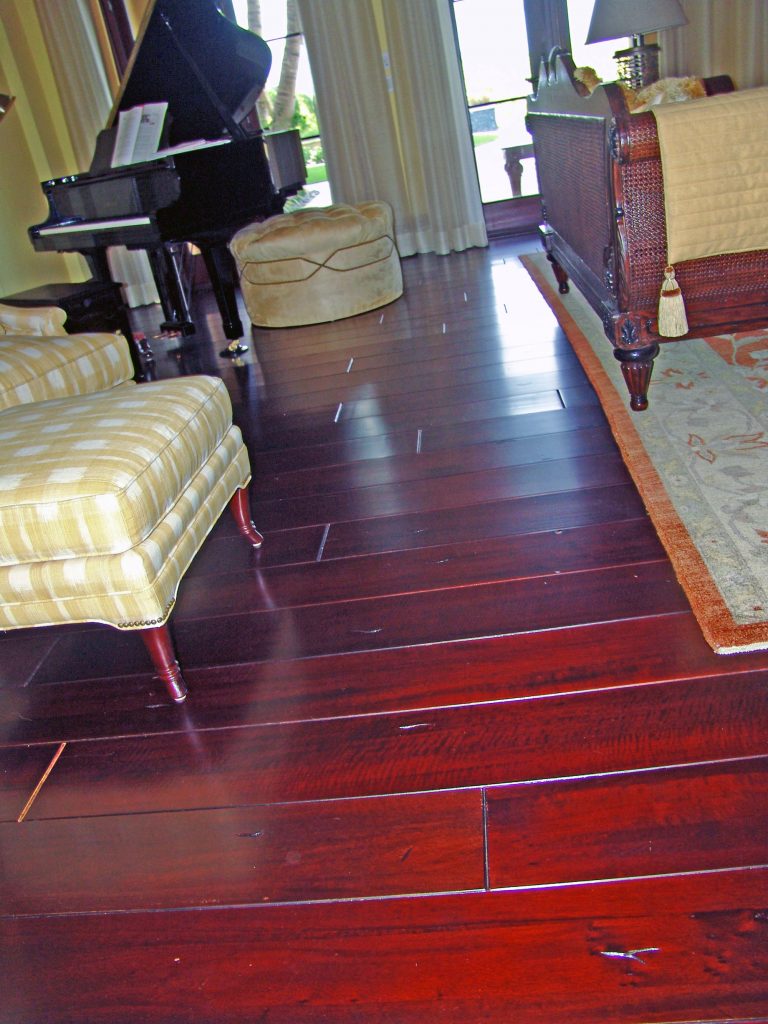 PLANKS HAND DISTRESSED PLANKS HAND DISTRESSED