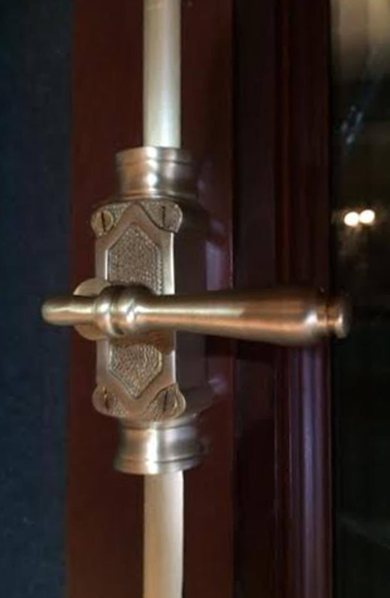 Petit Traditional Cremone Bolts