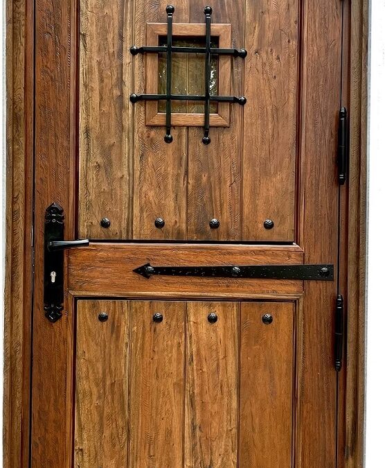 Zamora Exterior Mahogany | bellinimastercraft.com