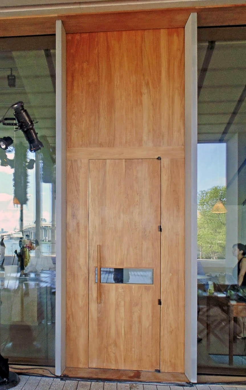 MUSEUM TEAK RESTAURANT DOOR